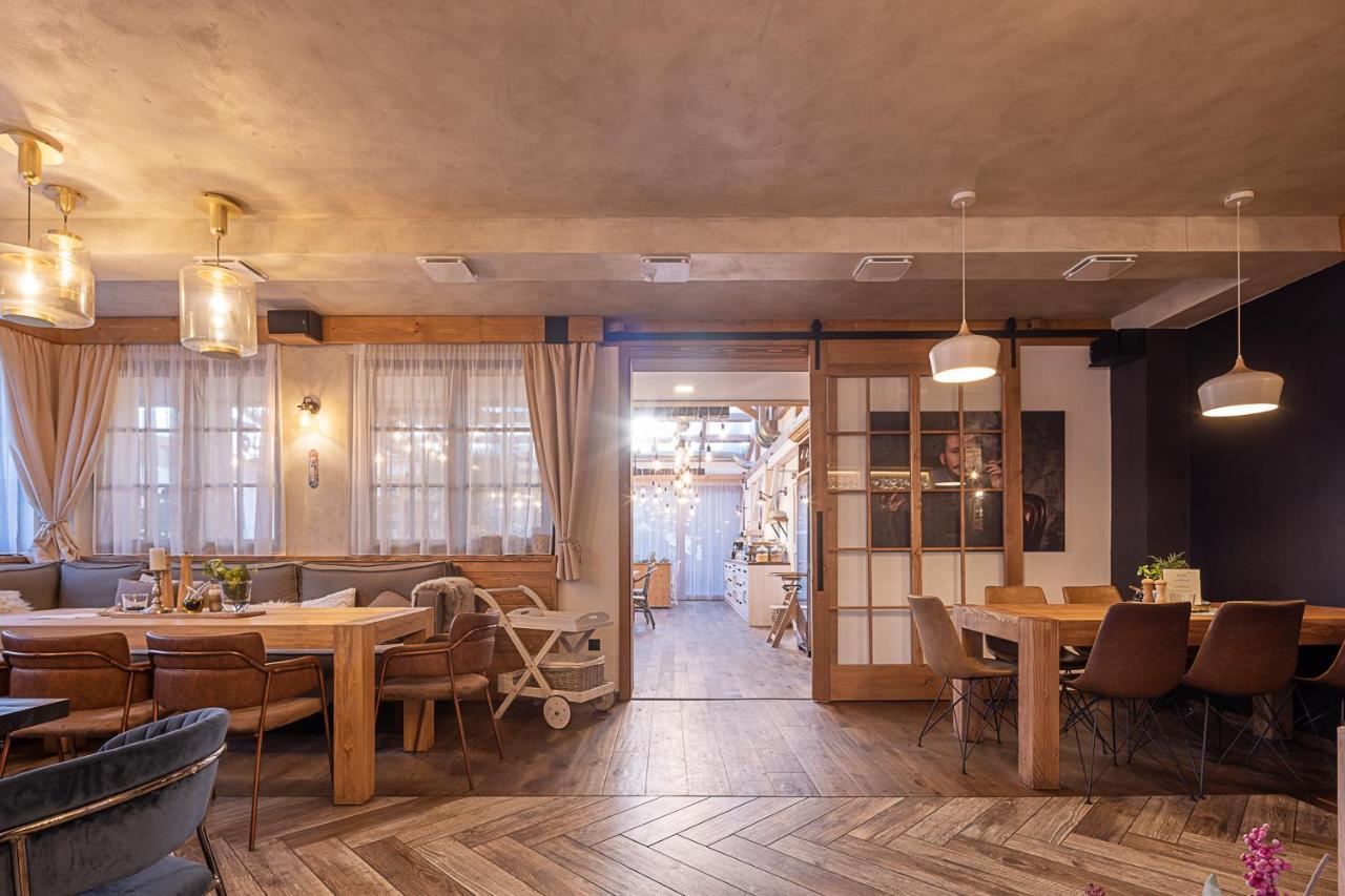 Hotel Mclimon Nový Jičín Dış mekan fotoğraf