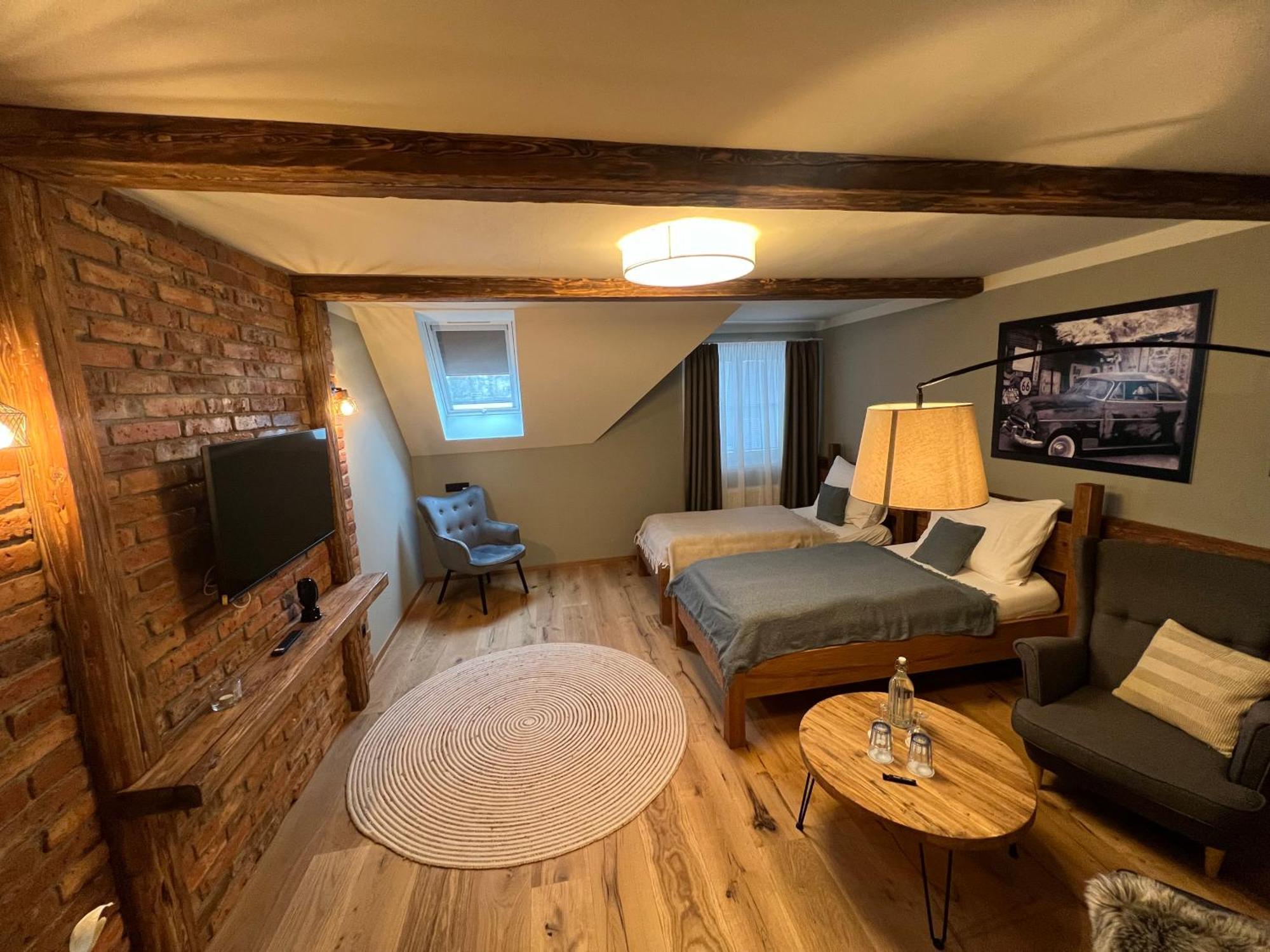 Hotel Mclimon Nový Jičín Dış mekan fotoğraf