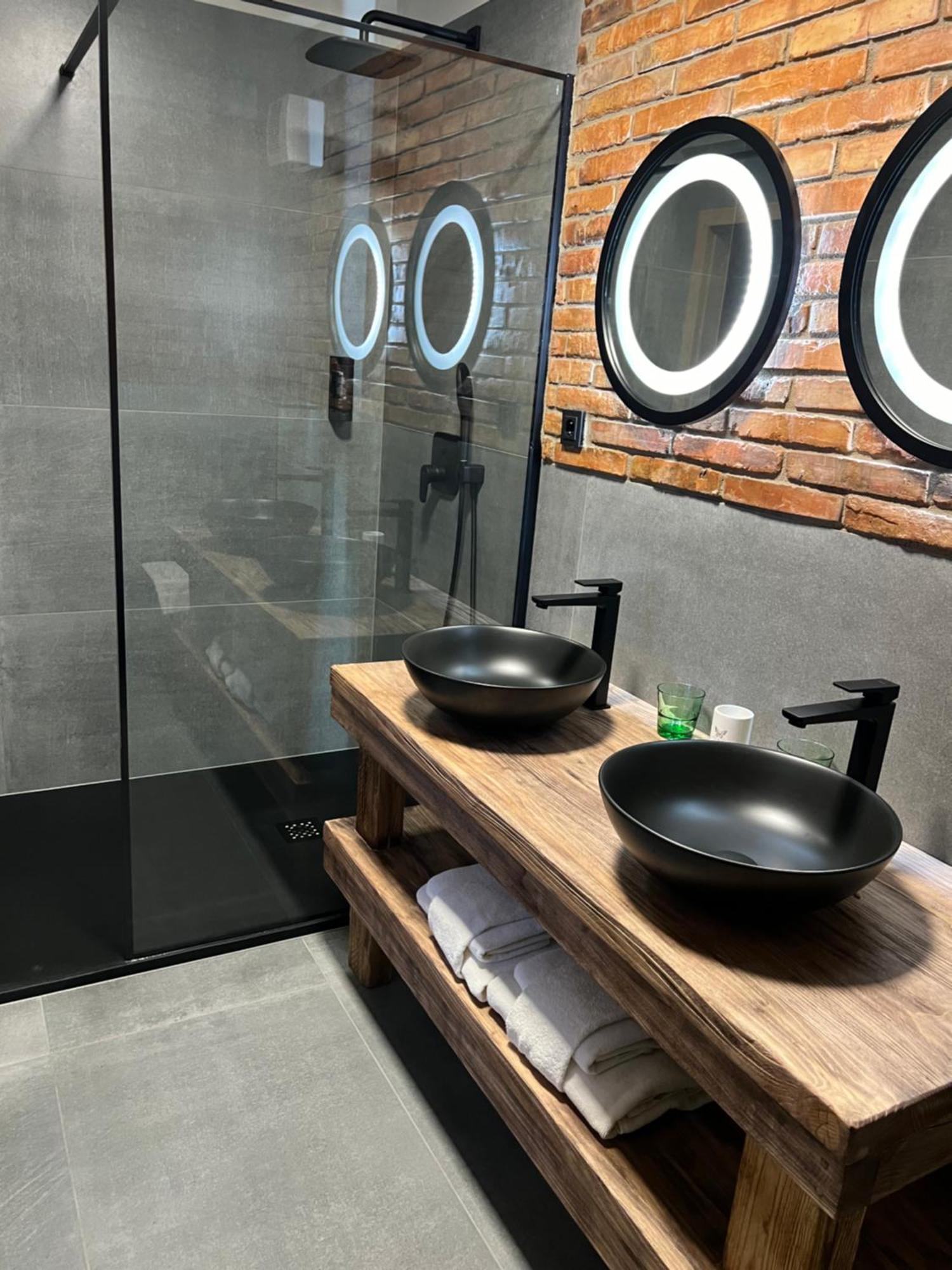 Hotel Mclimon Nový Jičín Dış mekan fotoğraf