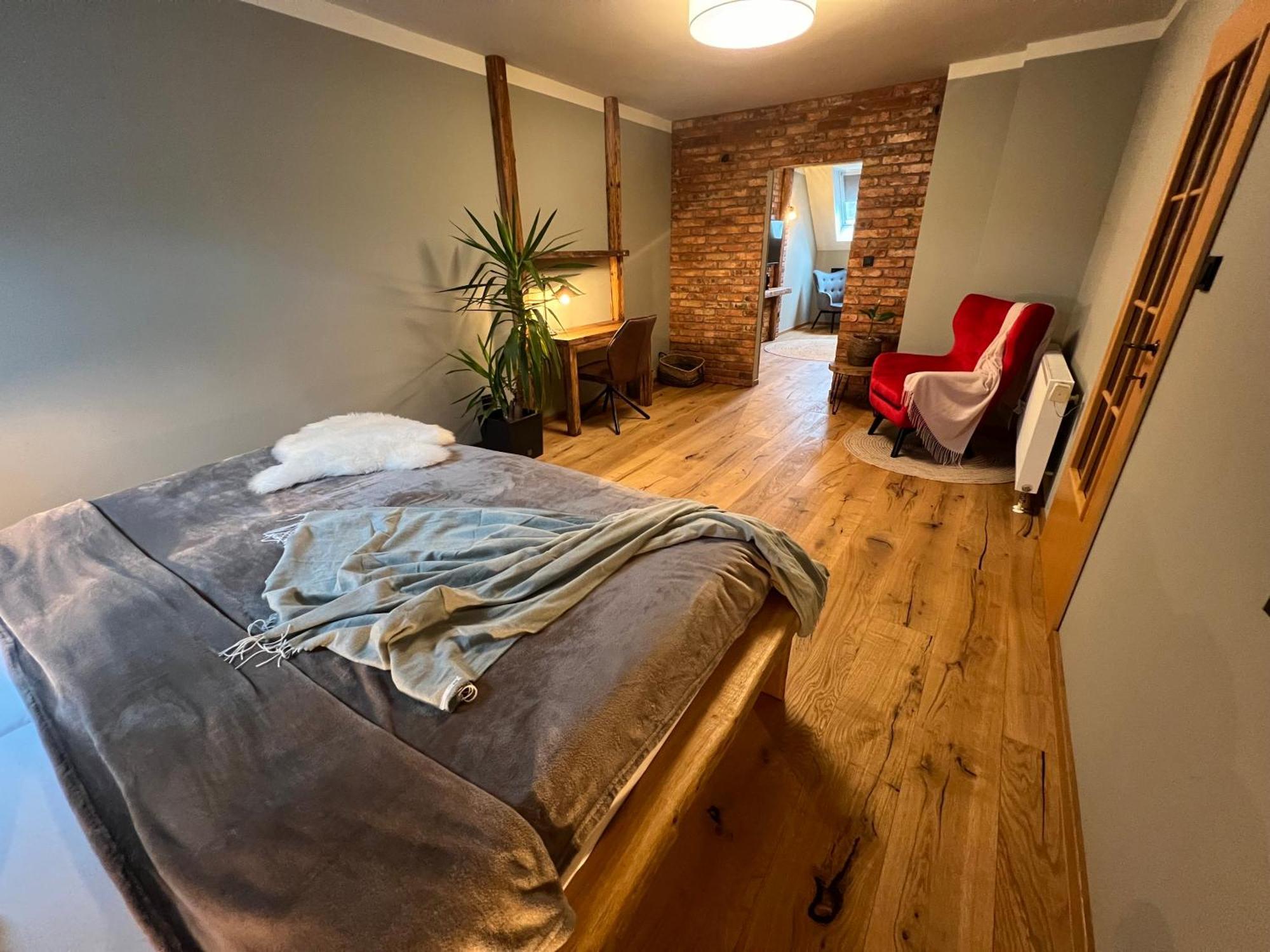 Hotel Mclimon Nový Jičín Dış mekan fotoğraf